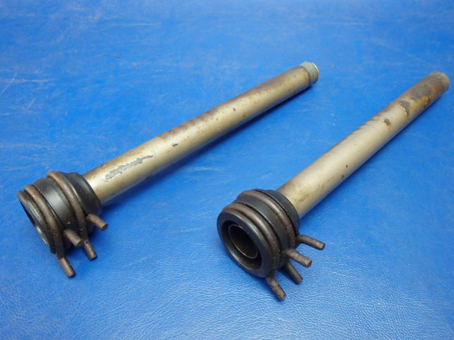 21284 Continental O-300-D - Housing Push Rod (QTY 2)